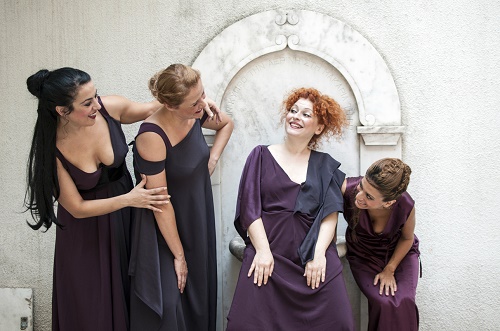 Arxaion Gynaikon Prosopa Prosopeia 23bM.Tzanoukaki