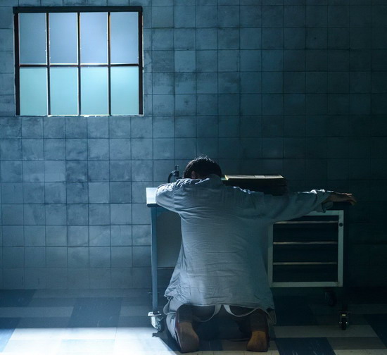 THALAMOS ELINA GIOUNANLI 12