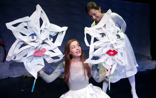 Mia Nifada ta Xristougenna One Two Free