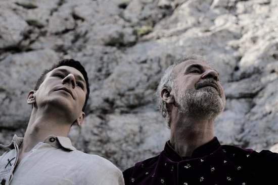  MG 2857 black and color