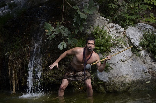 CAVEMAN 8ANASHS BISKADOYRAKHS 3