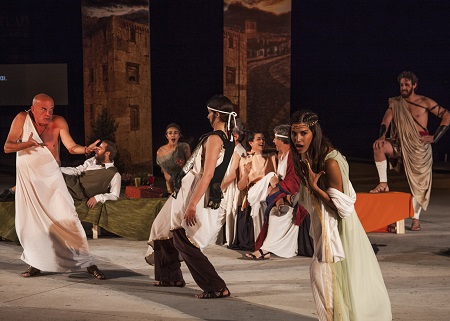 H ASPIS KAI TO SYMPOSIO GIANNHS SIAMSARHS XOROS 2