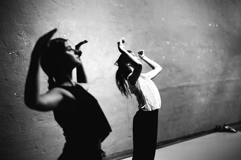 sextet live performance