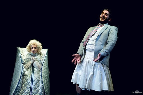 Γύρισε πίσω 4