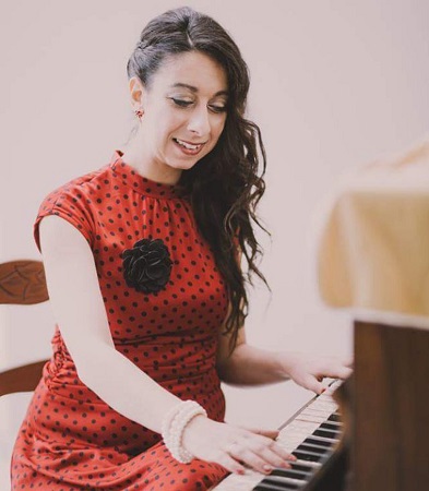 MIKAELLA PAPAXRYSAN8OY PHOTO 1