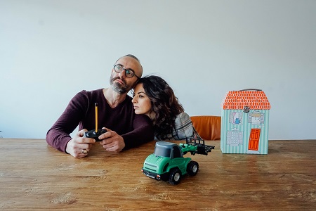 PLAY HOUSE copyright Fanis Pavlopoulos