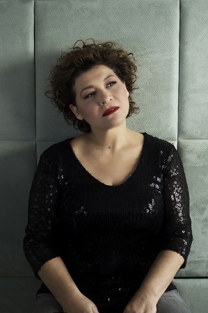 gn 21 12 16 color 11