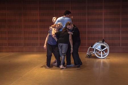 iDance MG 2356Andreas Simopoulos