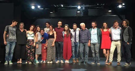 PHOTO TO Duet yourself festival STO 8EATRO ALFA.IDEA PRAGMATOPOIH8HKE ME POLY MEGALH EPITYXIA