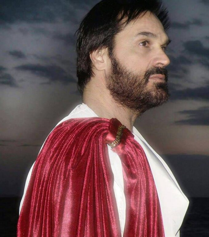 “Αυτοκράτωρ Αδριανός”