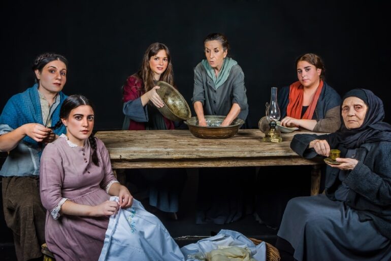 Είδαμε την παράσταση ‘Γυναίκες του Παπαδιαμάντη’ στο Θέατρο Χώρα