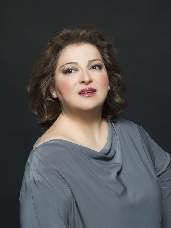 ΠΡΟΣΩΠΙΚΑ ΜΕ ΤΗΝ ΜΑΡΙΑ ΓΡΑΜΨΑ ΣΤΟ EL CONVENTO DEL ARTE