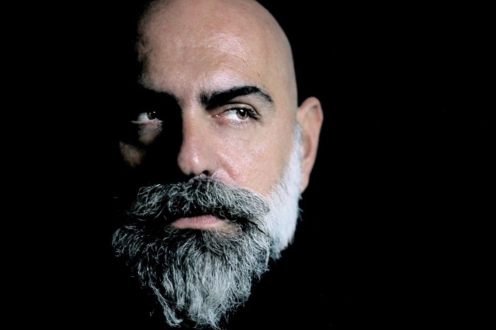 Διπλά Θεατρικά Εργαστήρια από τον Δημήτρη Καρατζιά στο VAULT