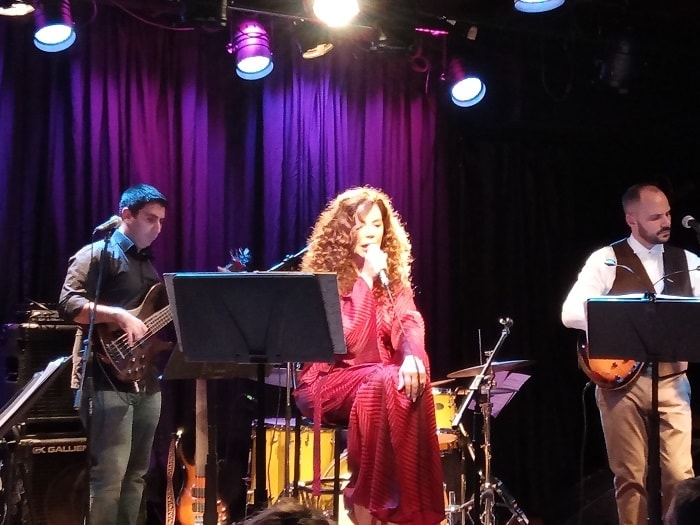 Απολαύσαμε την Ελένη Δήμου με τα ‘Τραγούδια στο Φως’ στο Half Note (29/11/2018)