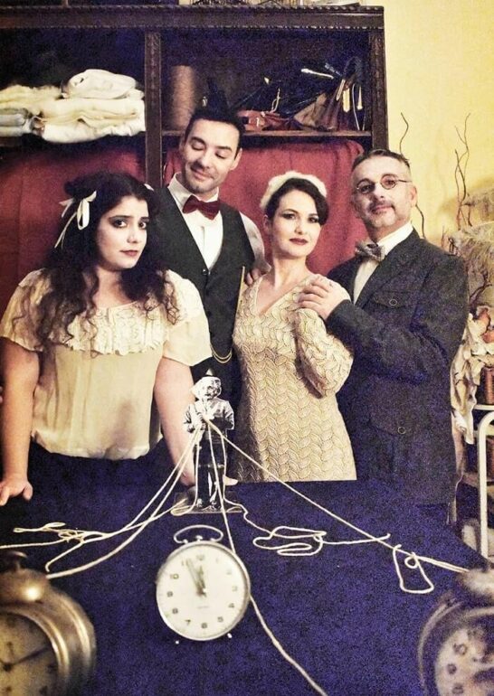 Είδαμε την παράσταση ‘Έτσι είναι, αν έτσι νομίζετε – (διαφορετικά κάντε ένα GOOGLE)’ στο θέατρο Τόπος Αλλού