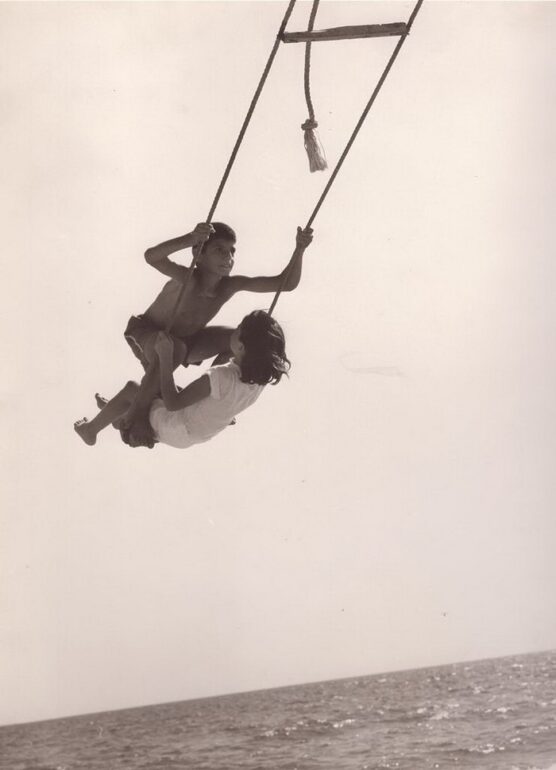 Έκθεση “Cruise: Α floating archive” στην Ελληνοαμερικανική Ένωση