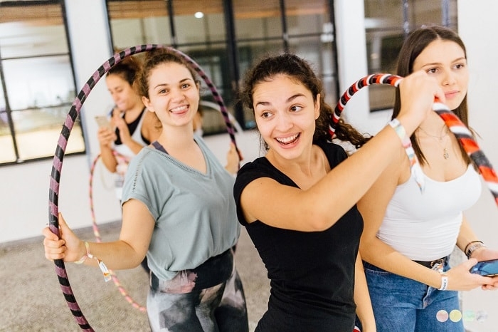Μαθήματα HOOP DANCE στο Ρομάντσο | Έναρξη 08.10