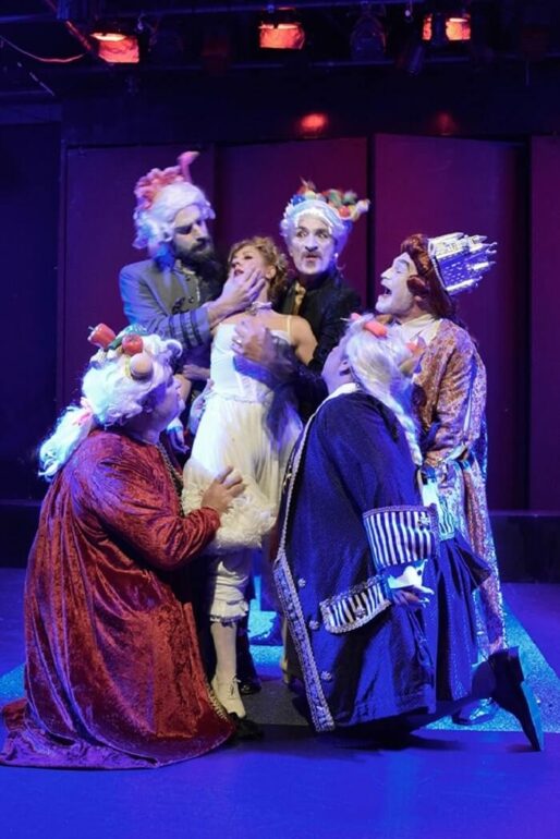 Είδαμε την παράσταση ‘Ντ’ Εόν’ στο Αγγέλων Βήμα