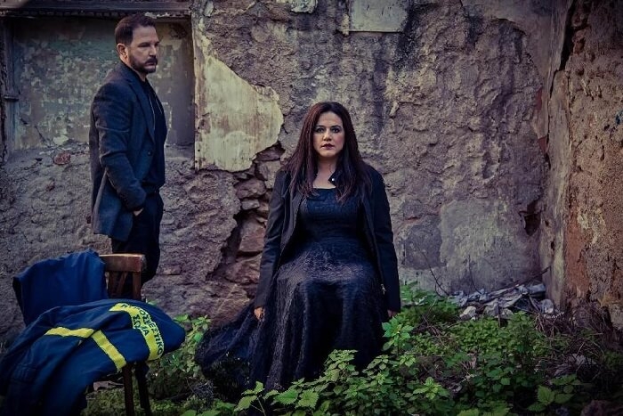 Είδαμε την παράσταση ‘Όρκος στο παρόν’ στο θέατρο Άλμα