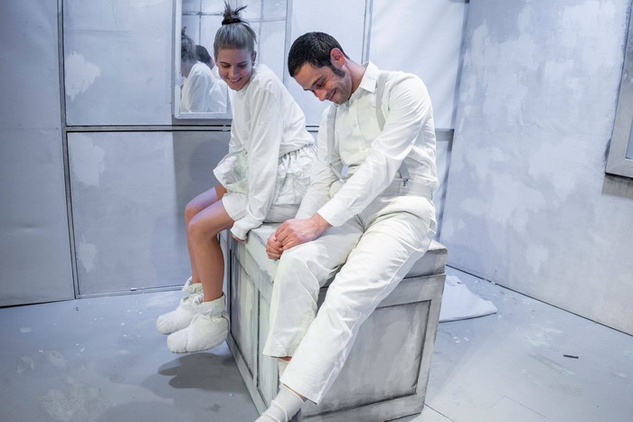 Είδαμε την παράσταση ‘Μπλε’ στο θέατρο Άλφα