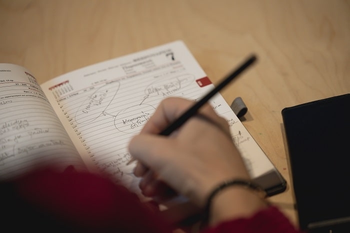 ΕΚΠΑΙΔΕΥΣΗ – webinar Ιδρύματος Ωνάση – Κριτική Σκέψη στην Ψηφιακή Εποχή