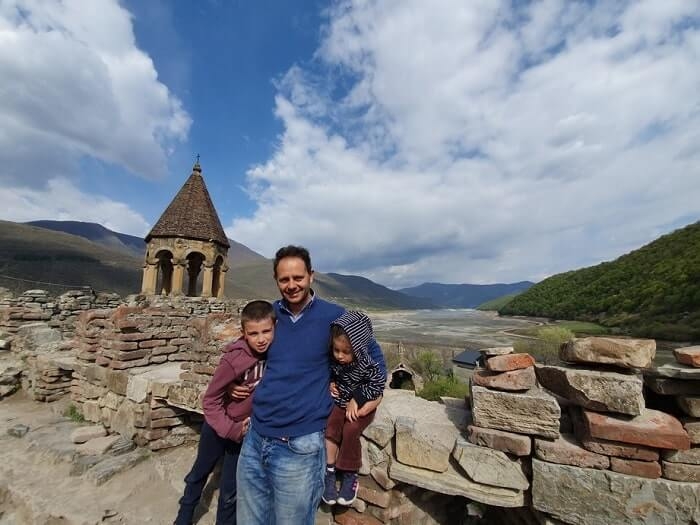 Traveling with Kids: Απρόοπτα στη Γεωργία (ΝΕΑ ΕΠΕΙΣΟΔΙΑ)