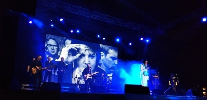 Είδαμε το show «One Night of ELVIS» στο All Legends Festival, στο City Garden του Christmas Theatre
