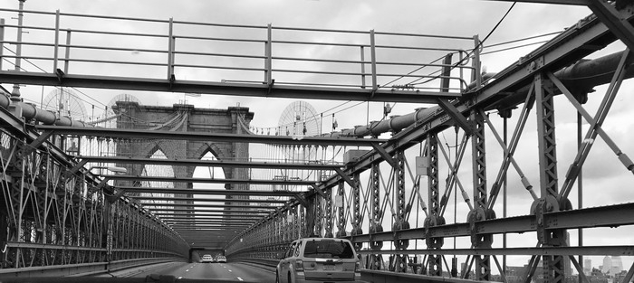 “what the camera saw” Το Δημοτικό Θέατρο Πειραιά σε συνεργασία με το Project {Just/Art}* φιλοξενεί φωτογραφική έκθεση της συνθέτριας Ευανθίας Ρεμπούτσικα