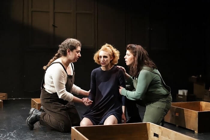 Είδαμε την παράσταση ‘Η Γιορτή του Θερισμού’ στο Θέατρο 104