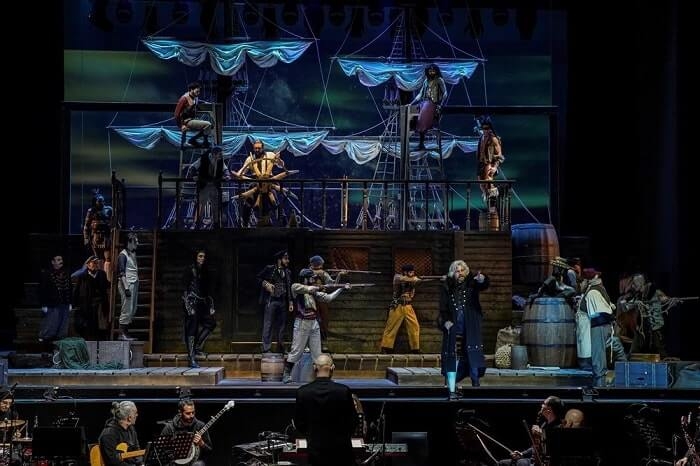 Είδαμε την παράσταση ‘MOBY DICK’ στο Christmas Theatre