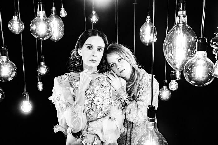 Είδαμε την παράσταση ‘Γυάλινος Κόσμος’ στο Θέατρο Άλσους Ηλιούπολης ‘Δημήτρης Κιντής’