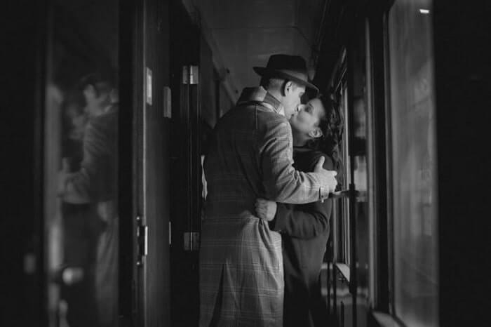 Είδαμε την παράσταση ‘Μια μέρα όταν ήμασταν νέοι’ στο Ίδρυμα Μιχάλης Κακογιάννης