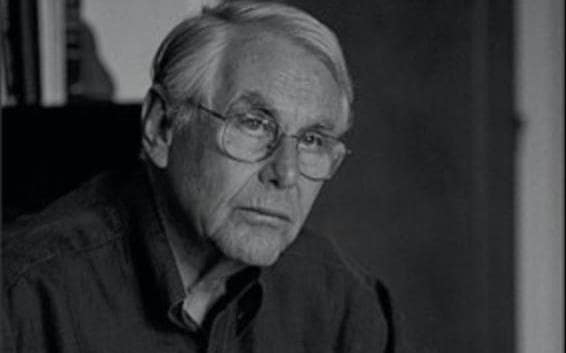 Με τα λόγια γίνεται: Ξαναδιαβάζοντας τον Νίκο Φωκά