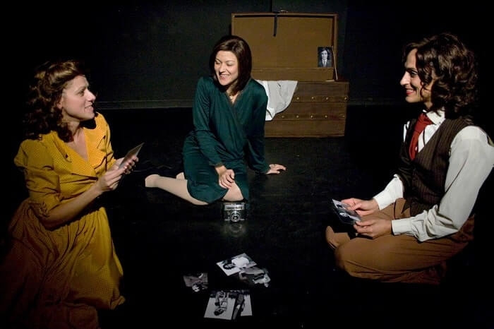 Είδαμε την παράσταση ‘Φελίτσε και Λίλυ: Ένας άνθρωπος ανάμεσα στους ανθρώπους’ στον Πολυχώρο Vault