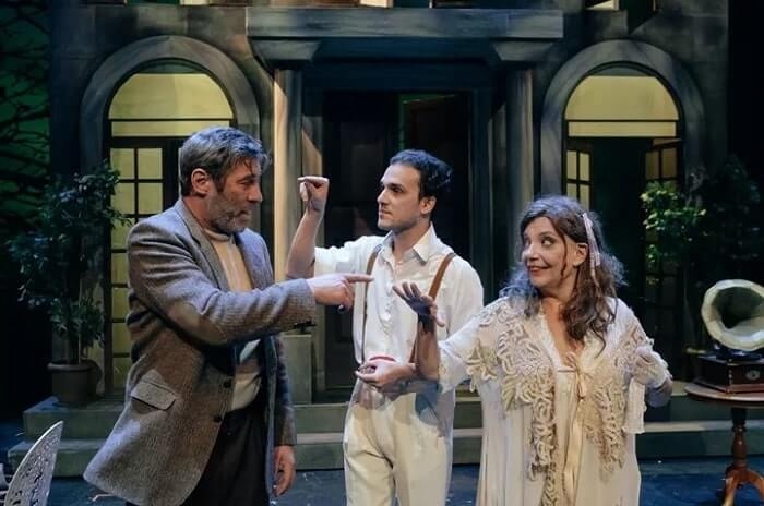 Είδαμε την παράσταση ‘Ζορμπάς’ στο Θέατρον (Κέντρο Πολιτισμού ‘Ελληνικός Κόσμος’)