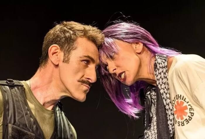 Είδαμε την παράσταση ‘Κίνηση ΜΑΤ’ στο Θέατρο Αθηνών