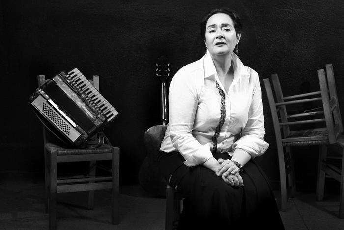 Η Ελένη Ουζουνίδου γίνεται Μαρίκα Νίνου / Από 26 Μαίου στο VAULT