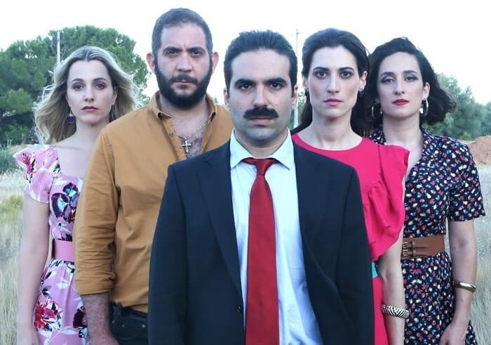 Είδαμε την παράσταση ‘170 τετραγωνικά / Moonwalk’ στο Θέατρο Iλίσια