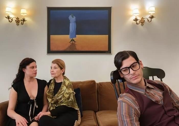 Είδαμε την παράσταση ‘Η σκιά του Μαρτ’ στο θέατρο Αργώ