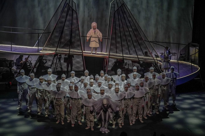 Το ερωτευμένο σύννεφο – Σοφία Καμαγιάννη | ΕΘΝΙΚΗ ΛΥΡΙΚΗ ΣΚΗΝΗ – ΚΠΙΣΝ – ΕΝΑΛΛΑΚΤΙΚΗ ΣΚΗΝΗ