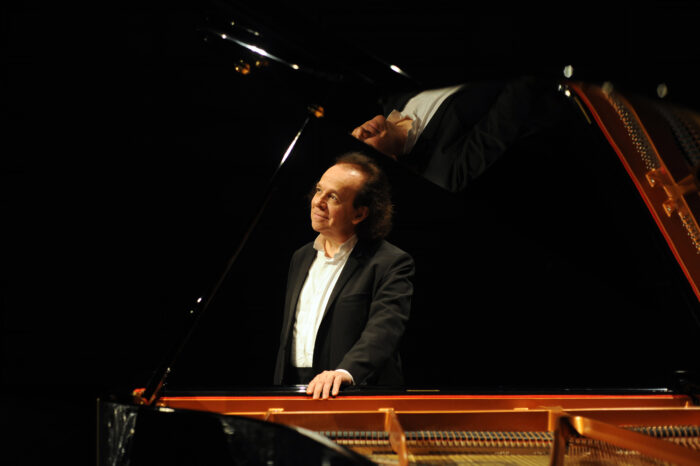 ΜΕΓΑΛΟΙ ΕΡΜΗΝΕΥΤΕΣ – Cyprien Katsaris