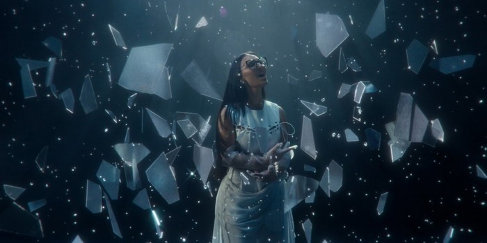 Klavdia – Συντρίμμια